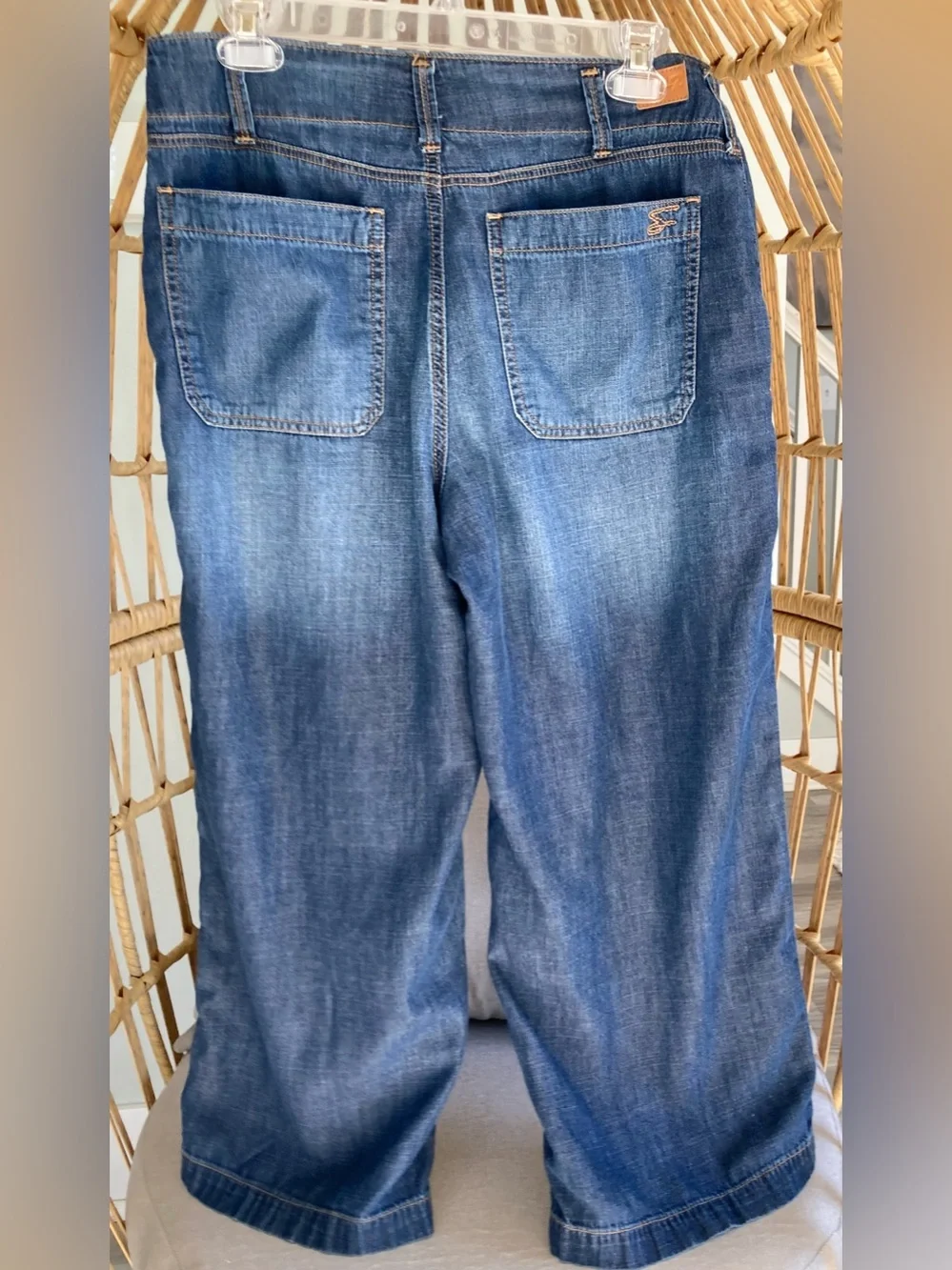Seven7 Wide Leg Crop Jeans Size 6 Blue Denim High Rise Culotte Pants - Picture 2 of 9